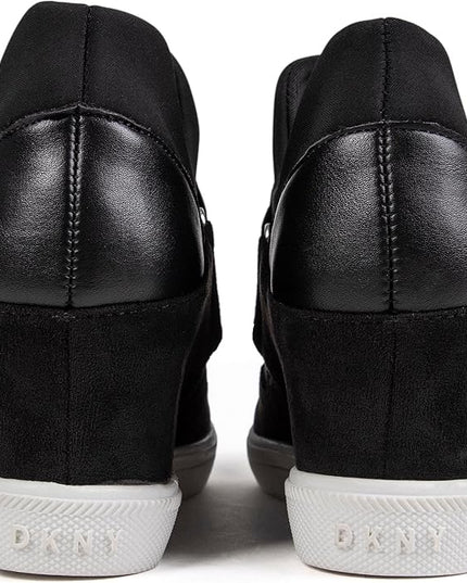 DKNY Cosmos, 38