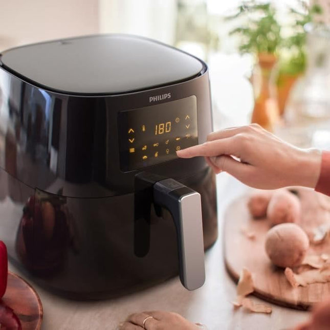 Philips AirFryer Essential, 1400W