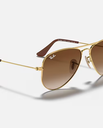 RayBan (RJ9506S) Aviator Junior Sunglasses, 50/13